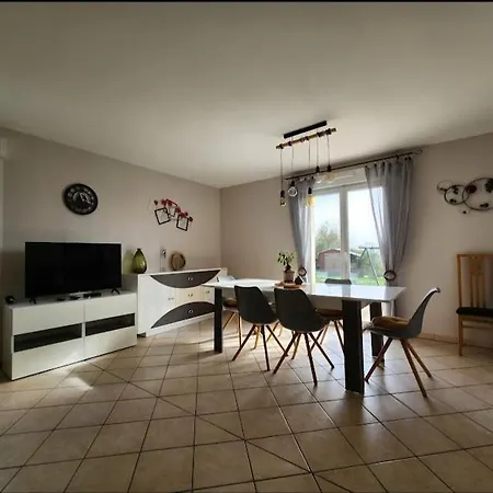 Semesterbostad Stonecasa