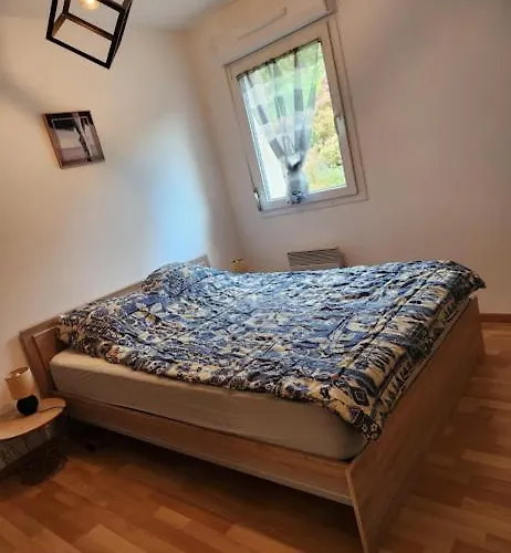 Semesterbostad Stonecasa *